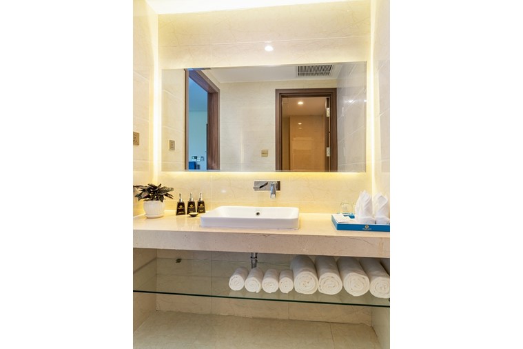 Phòng Premium Deluxe Double Sea View